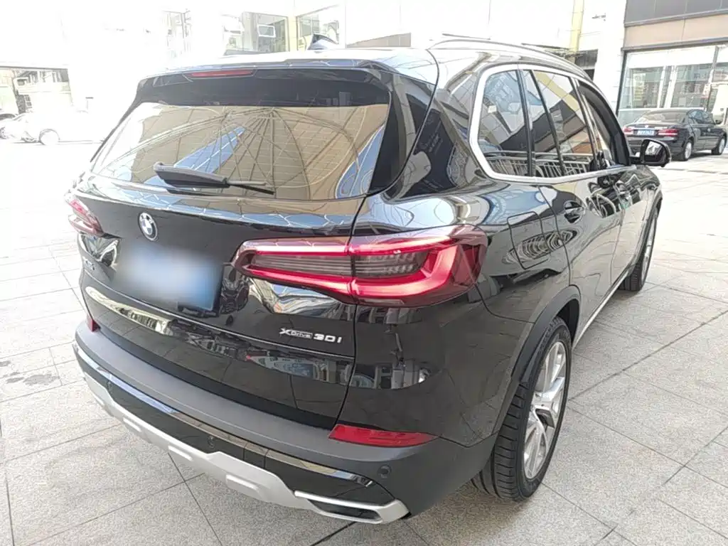 BMW X5 (Import) — миниатюра 7