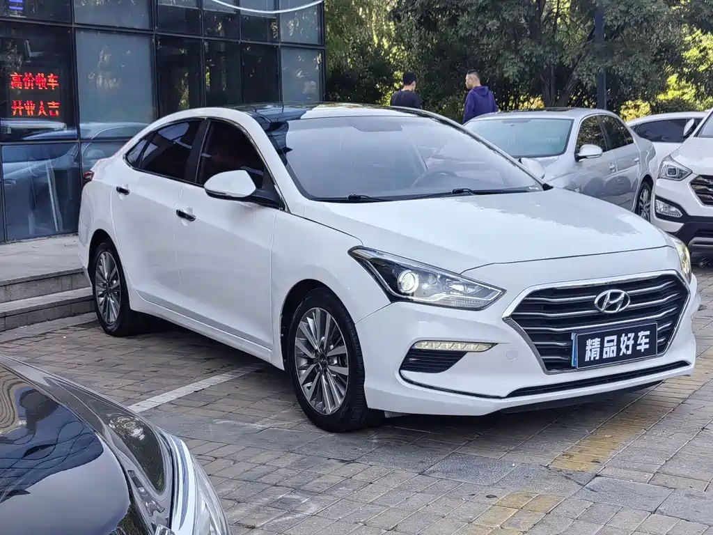 Hyundai Mistra — миниатюра 3
