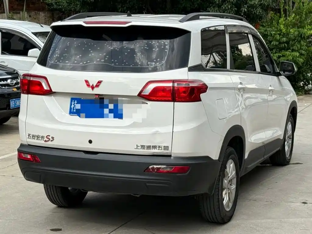 Wuling Hongguang S3 — миниатюра 7