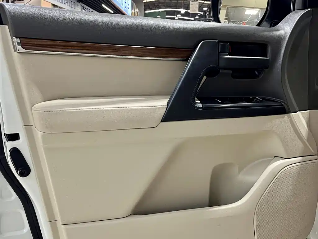 Toyota Land Cruiser 2018 4.0L