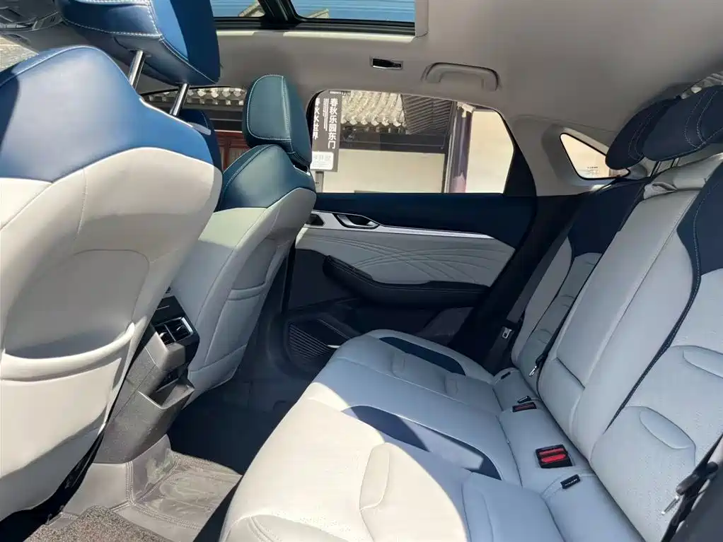 GEELY AUTOMOBILE XINGRUI