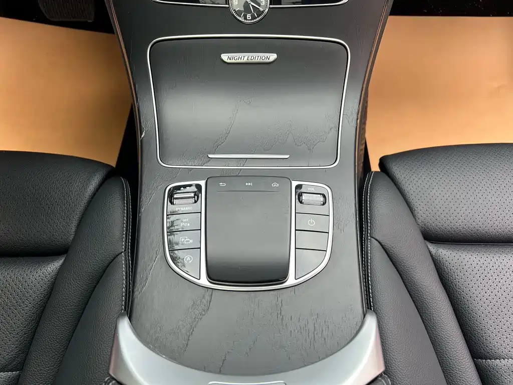 Mercedes-Benz C-Class — миниатюра 19