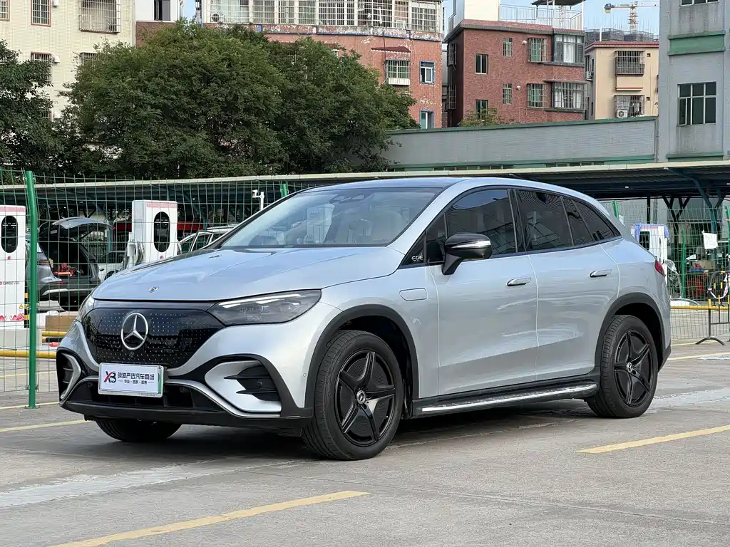Mercedes-Benz EQE SUV 2023