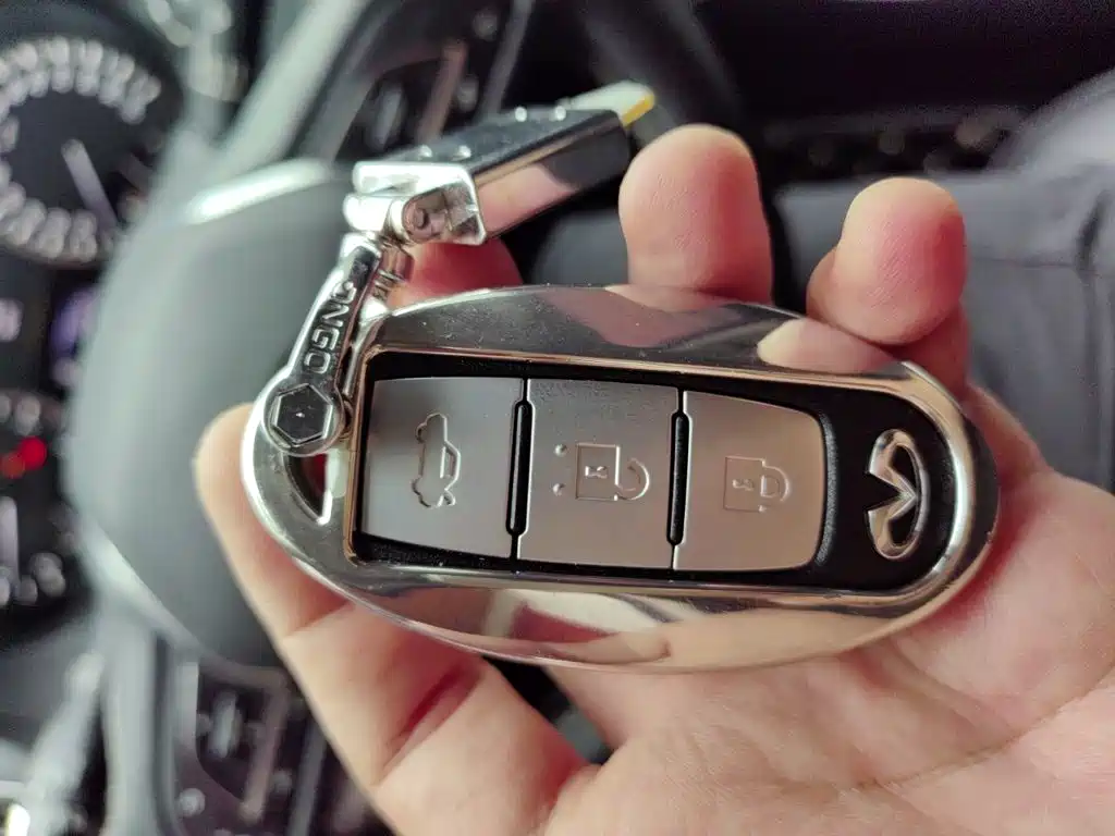Infiniti Q50L — миниатюра 9