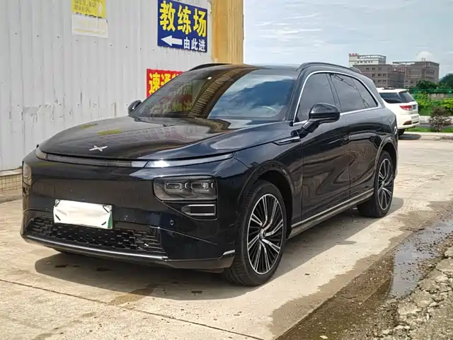 2024 Xpeng G9