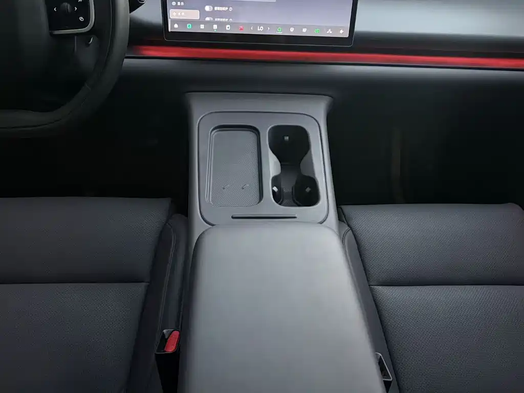 Leapmotor Leapmotor C10 — миниатюра 17