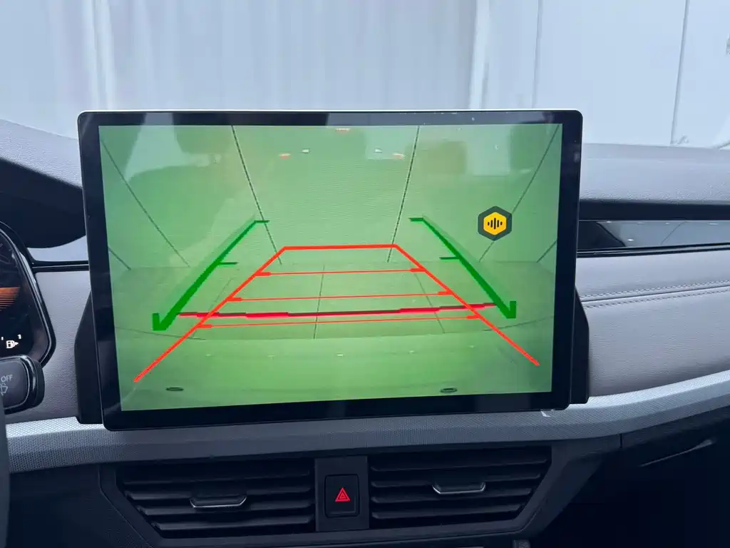 Volkswagen Bora — миниатюра 8