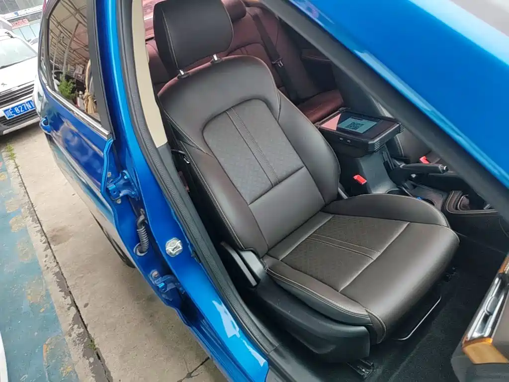 Changan Eado DT — миниатюра 25