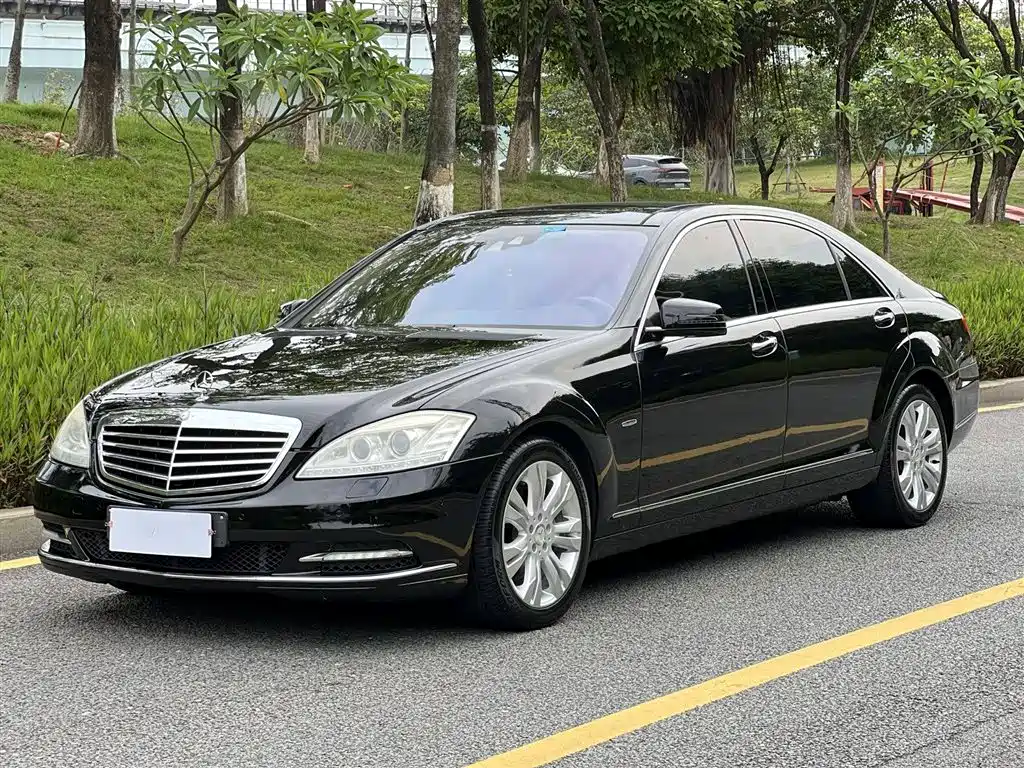 Купить Mercedes-Benz S-Class