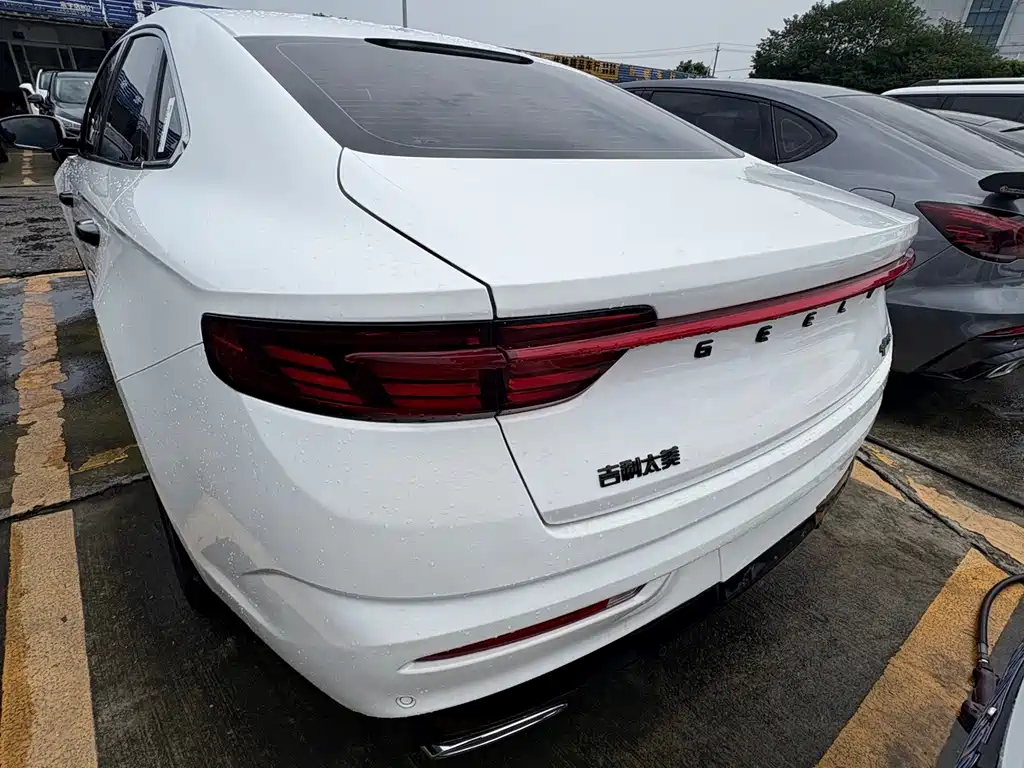 Geely Xingrui — миниатюра 16