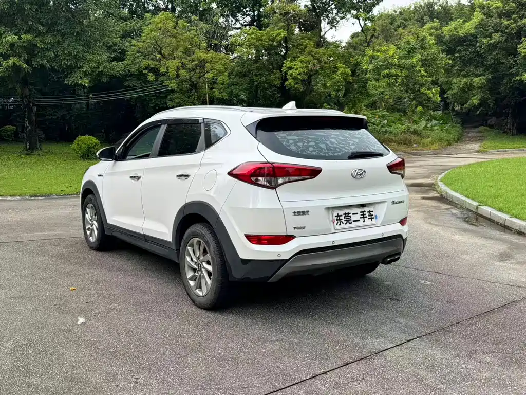 Hyundai Tucson — миниатюра 8