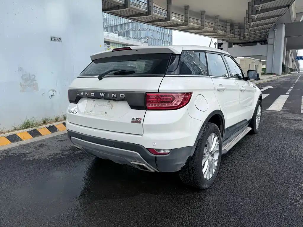 Landwind Landwind X7 — миниатюра 9