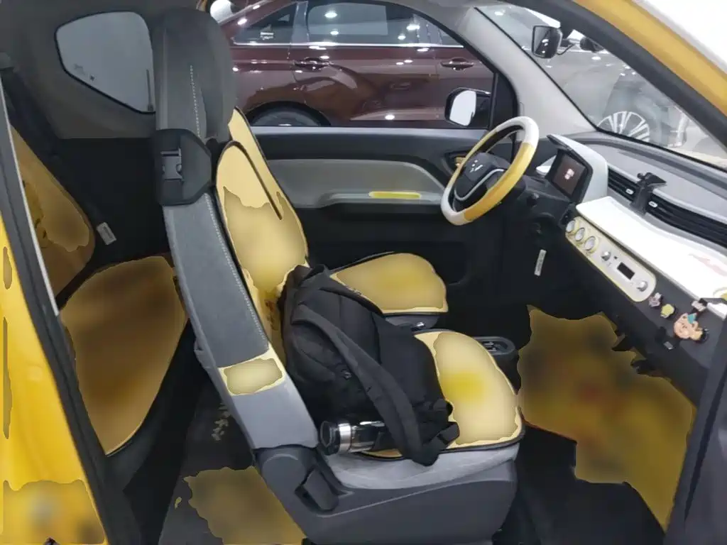 Wuling MINIEV — миниатюра 25