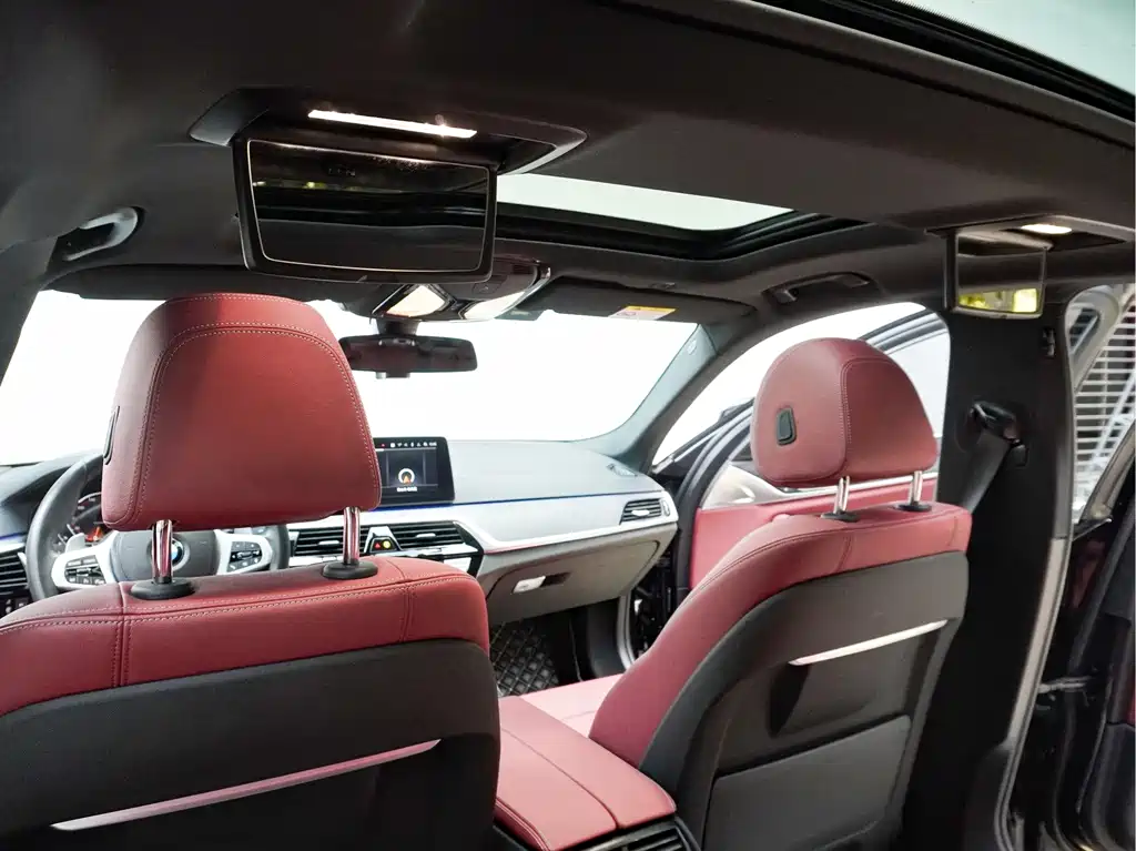 BMW 5 Series — миниатюра 25