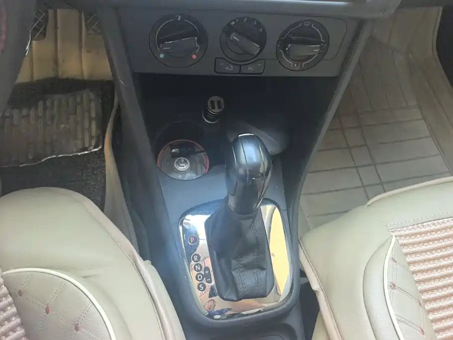 Volkswagen Polo — миниатюра 16