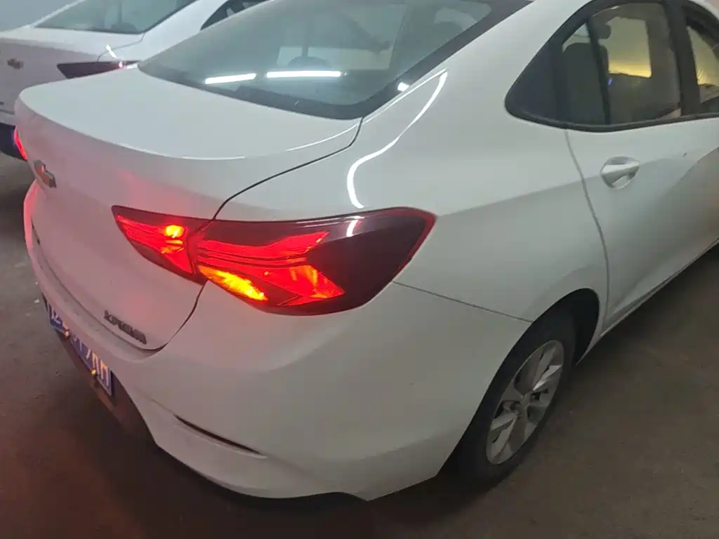 Chevrolet Cavalier — миниатюра 8