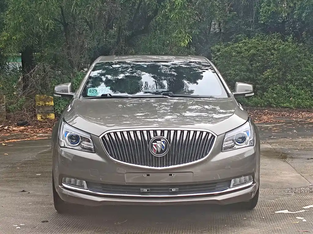 Buick LaCrosse — миниатюра 2