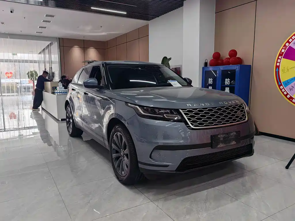 Land Rover Velar — миниатюра 3