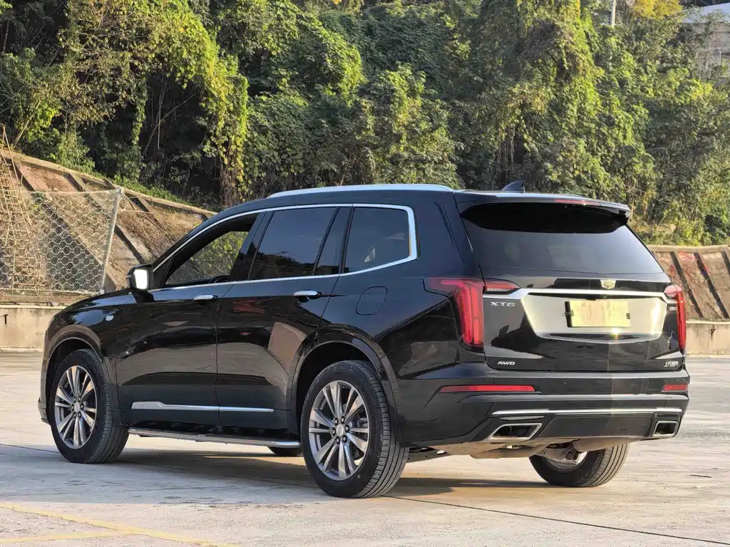 Cadillac XT6 2021 28T мест Luxury