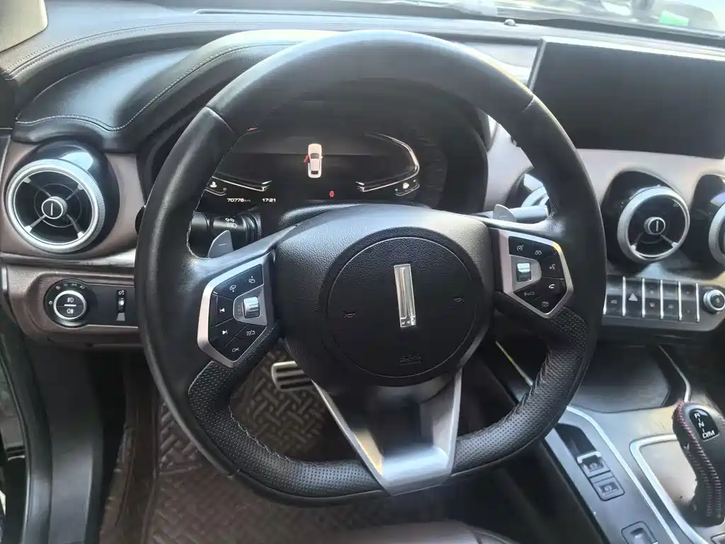 Wey Wey VV7 GT — миниатюра 8
