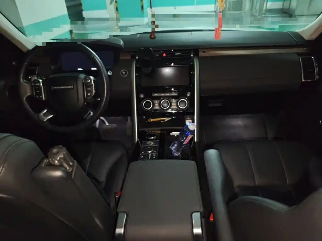 Land Rover Discovery — миниатюра 10