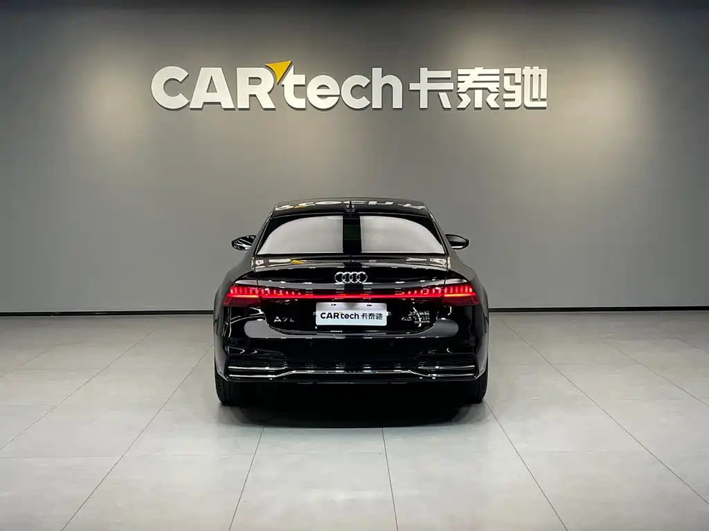 AUDI A7L