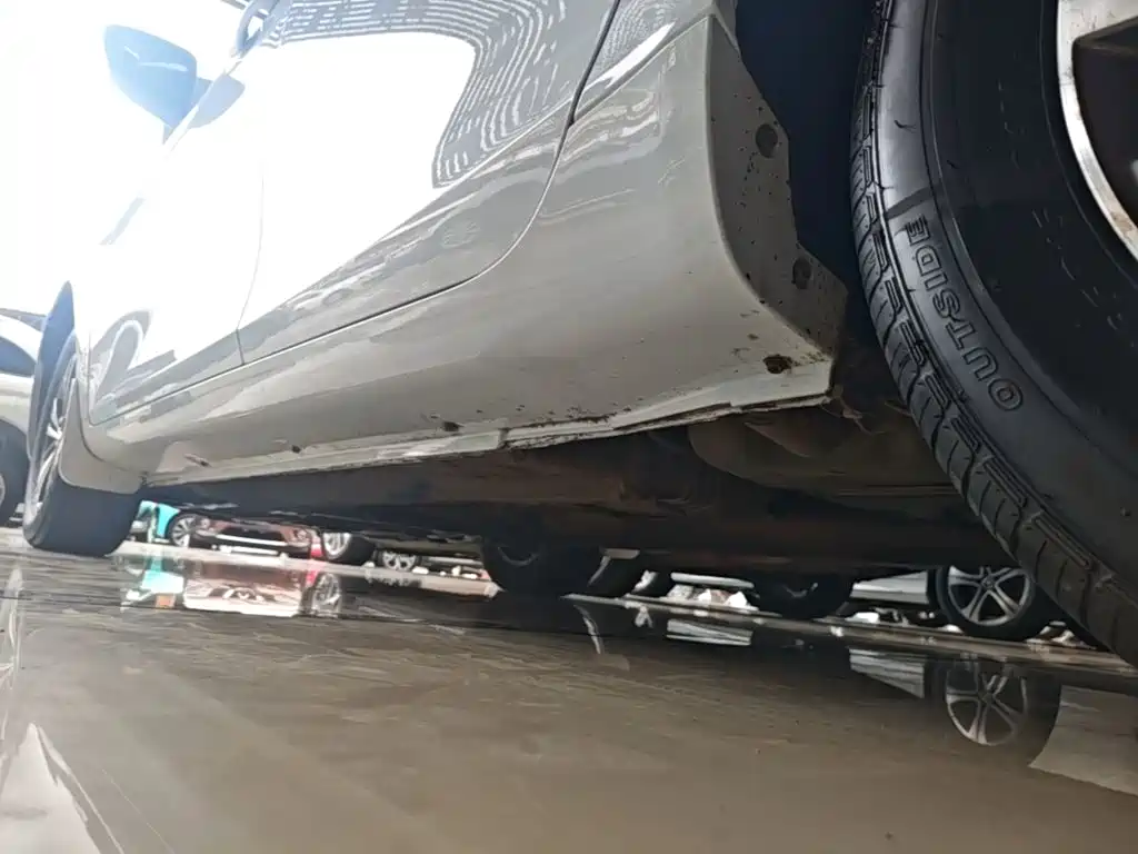 Geely Emgrand — миниатюра 22