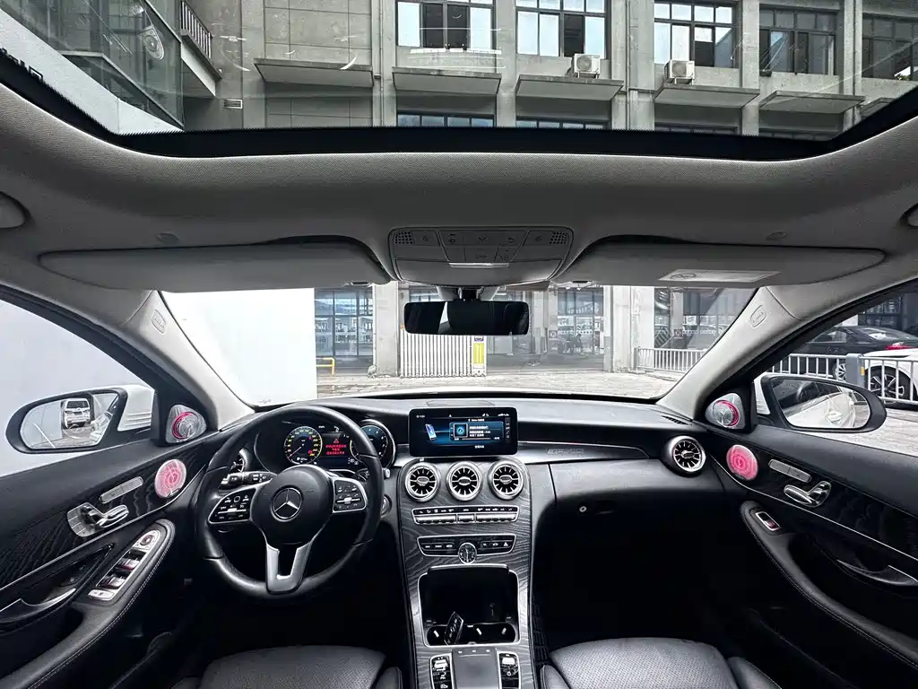 MERCEDES-BENZ C CLASS