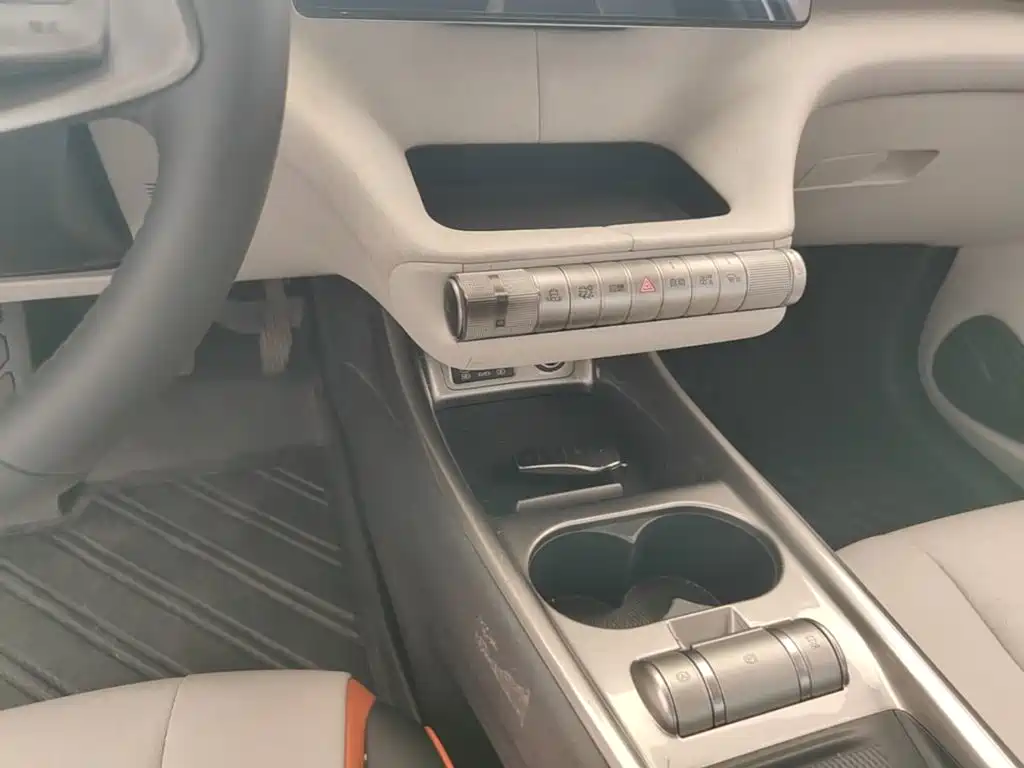 BYD Dolphin — миниатюра 14