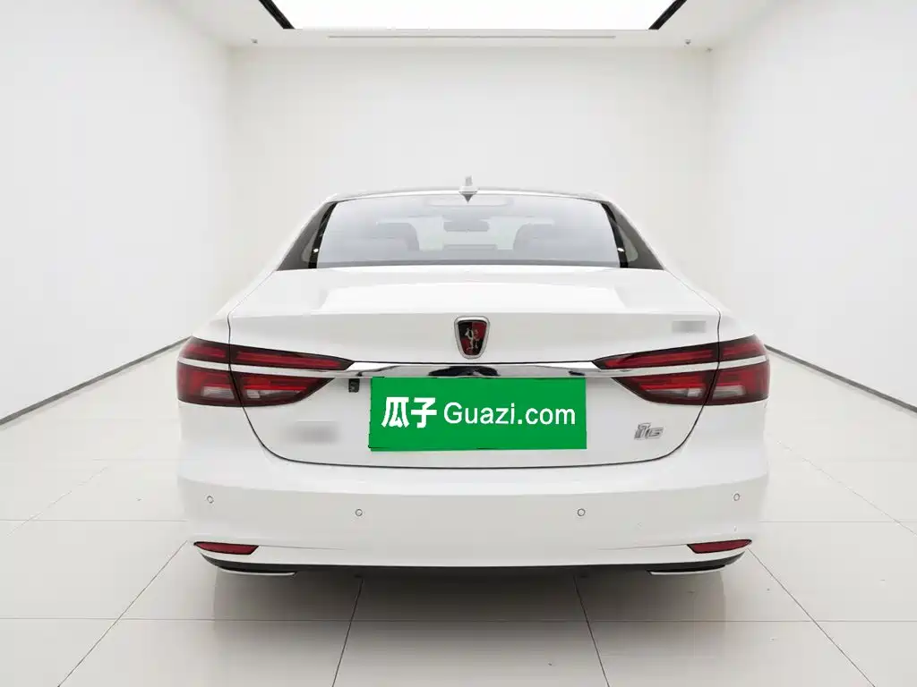 Roewe i6 Classic — миниатюра 5