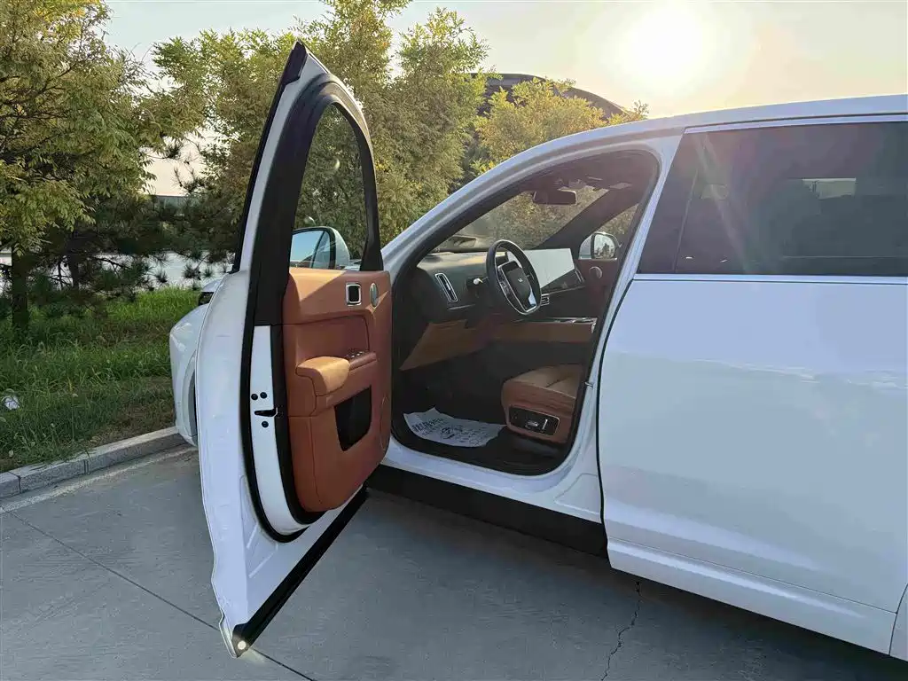 Li Auto Li L7 — миниатюра 7