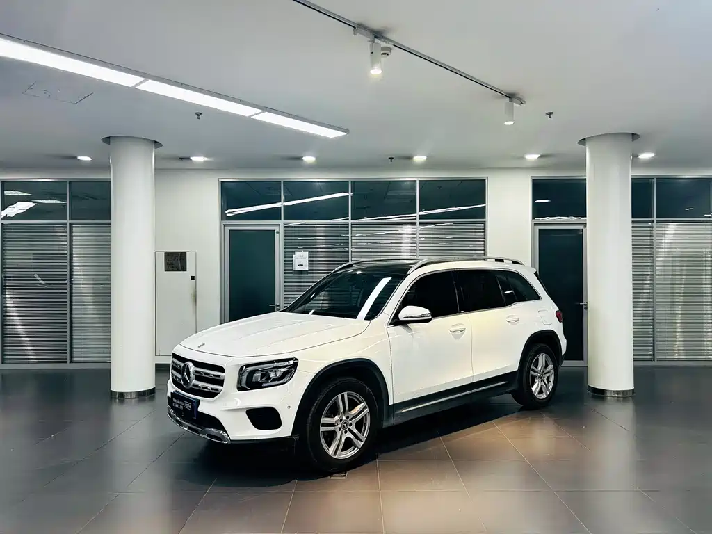 Mercedes-Benz GLB 2022
