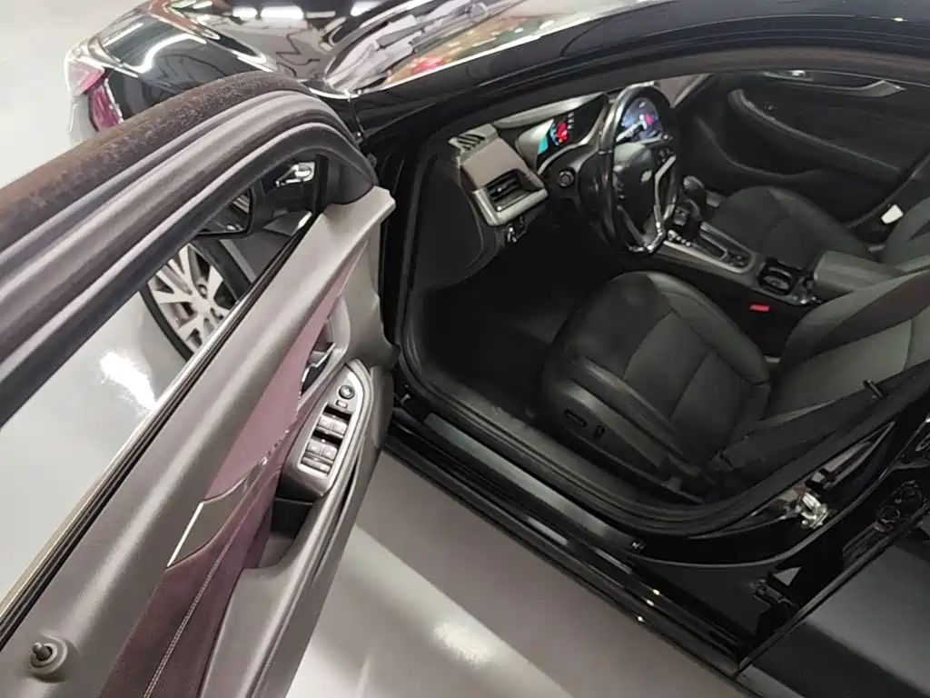Chevrolet Malibu — миниатюра 16