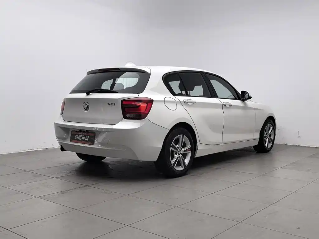 BMW 1 Series (Import) — миниатюра 2