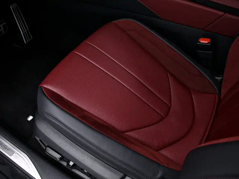 Lexus RX — миниатюра 14