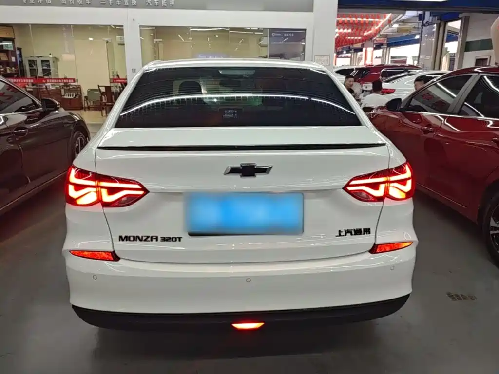 Chevrolet Monza — миниатюра 6