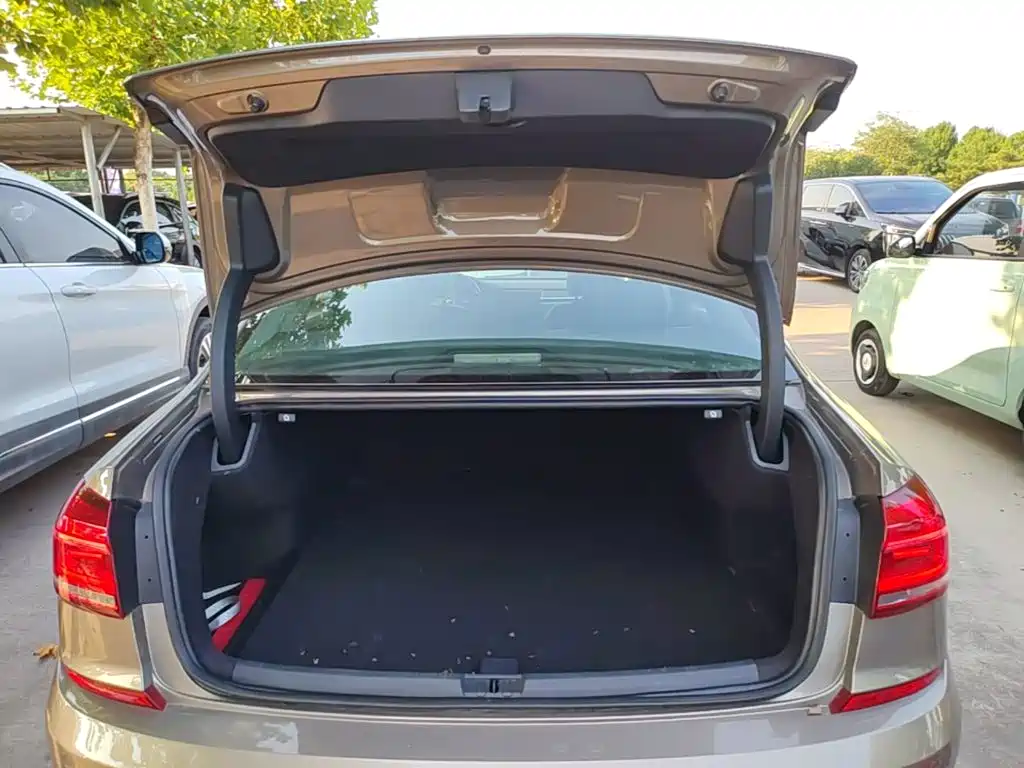 Volkswagen Passat — миниатюра 19