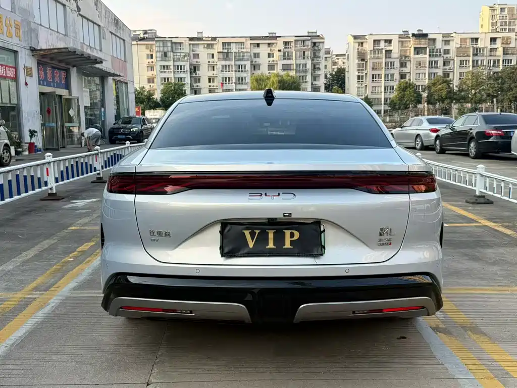 BYD Han L — миниатюра 4