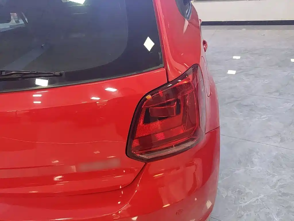 Volkswagen Polo — миниатюра 8