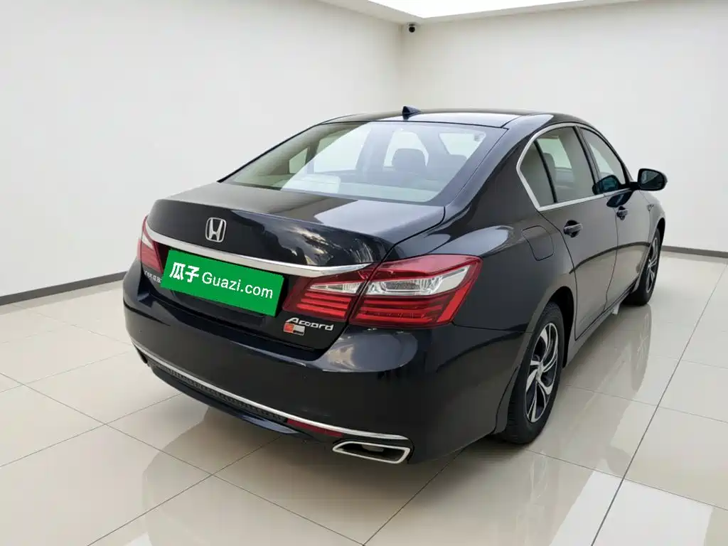 Honda Accord — миниатюра 4