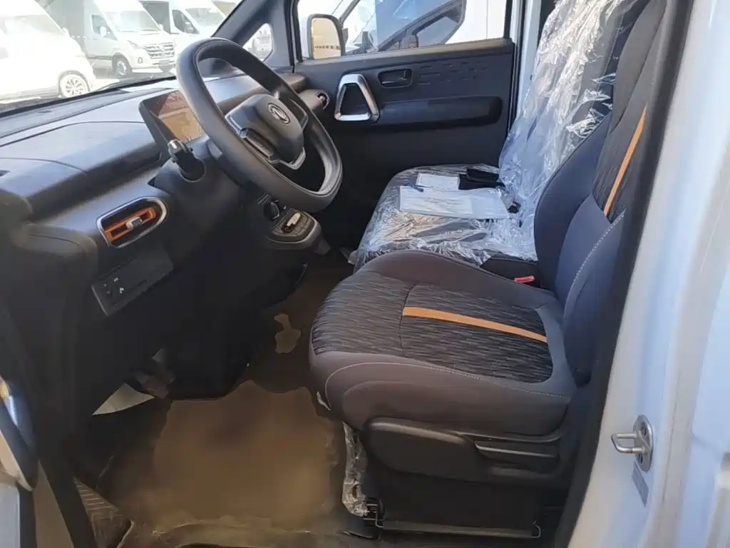 Dongfeng 睿立达V7 — миниатюра 15
