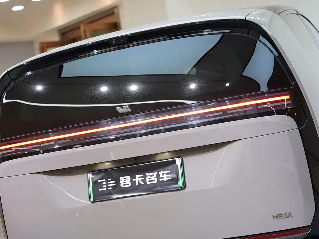 Li Auto Li MEGA — миниатюра 9