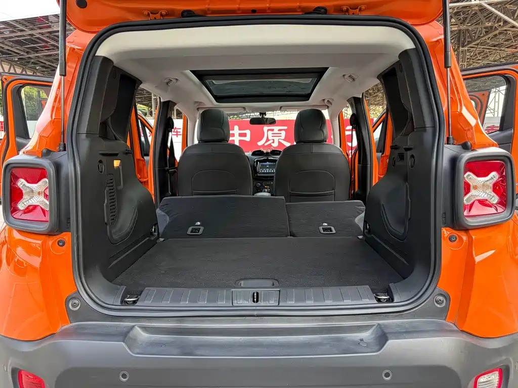 Jeep Renegade — миниатюра 14