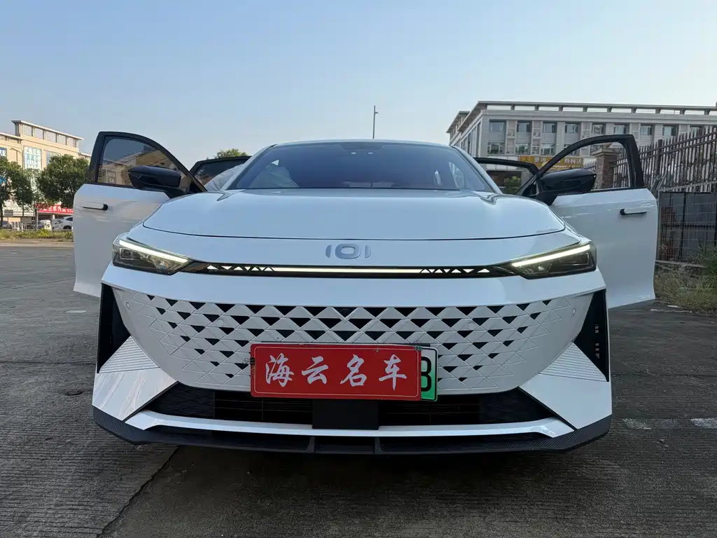 Changan UNI-V iDD — миниатюра 26