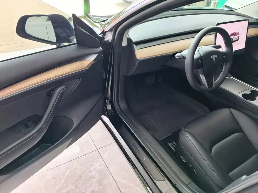 Tesla Model 3 — фотографии объявления, Фото 16