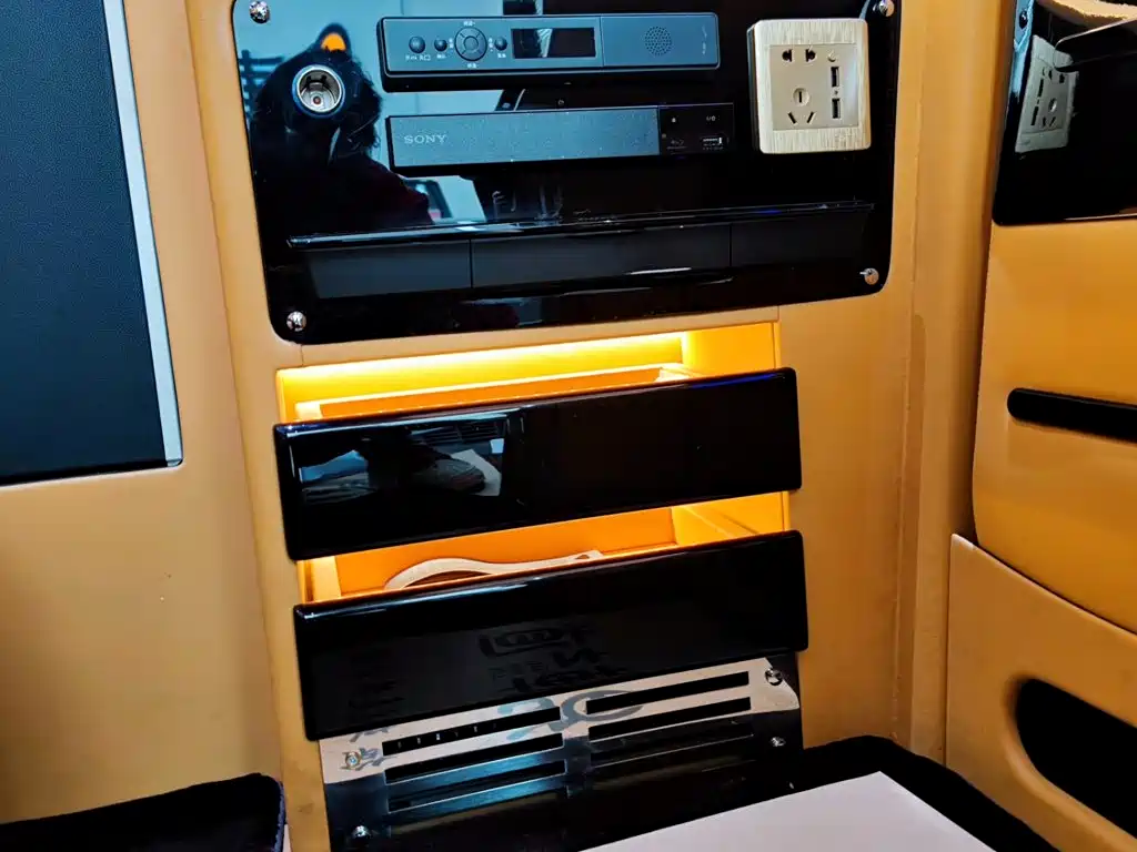 Mercedes-Benz Sprinter — миниатюра 18