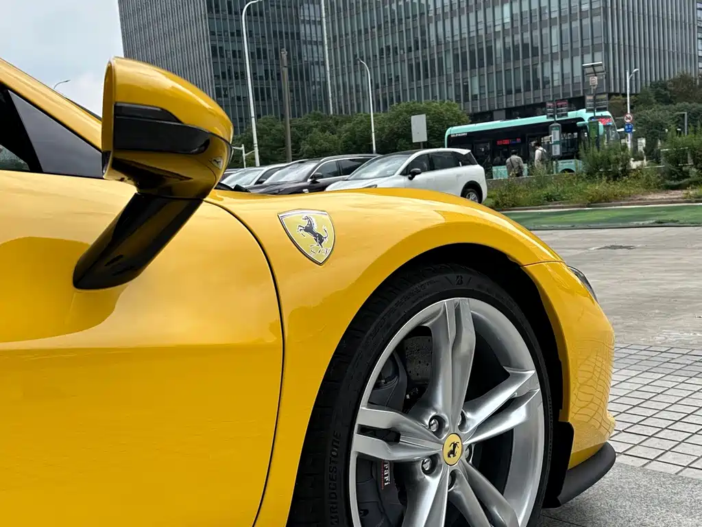 Ferrari 296 — миниатюра 7