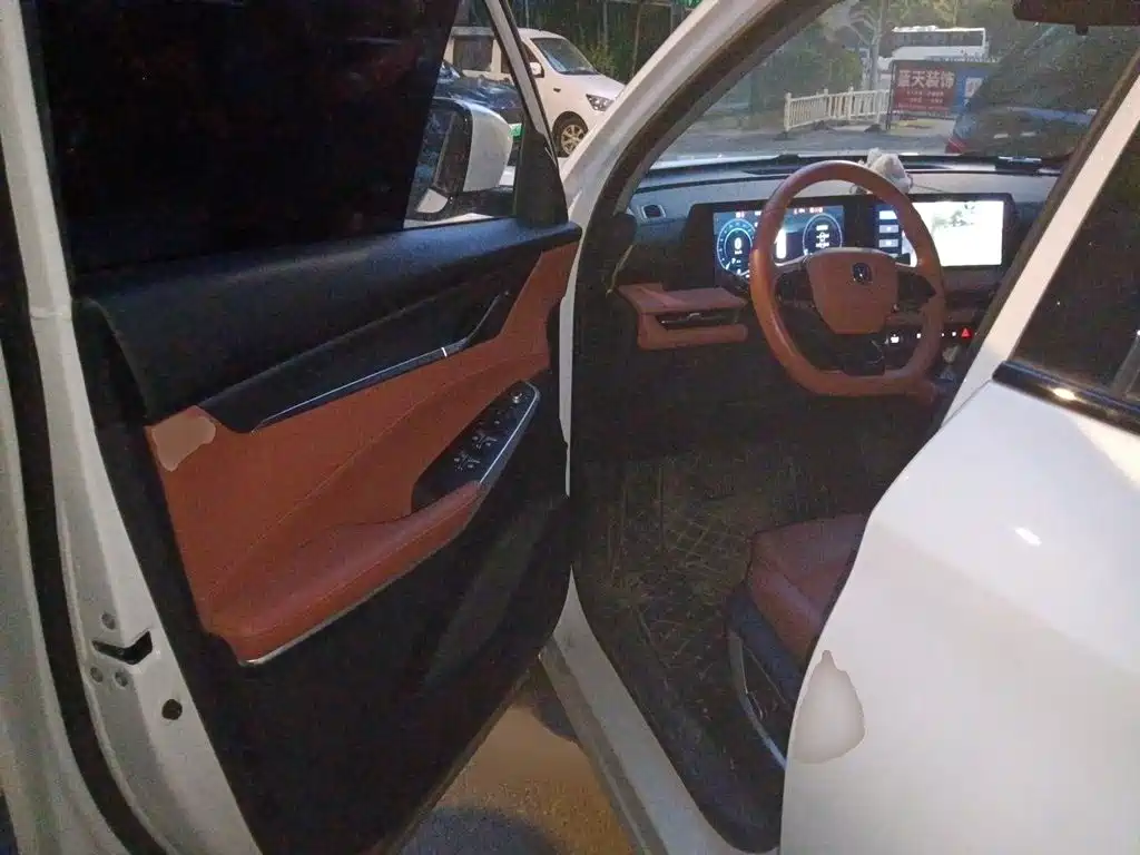 Changan Changan CS75PLUS — миниатюра 14