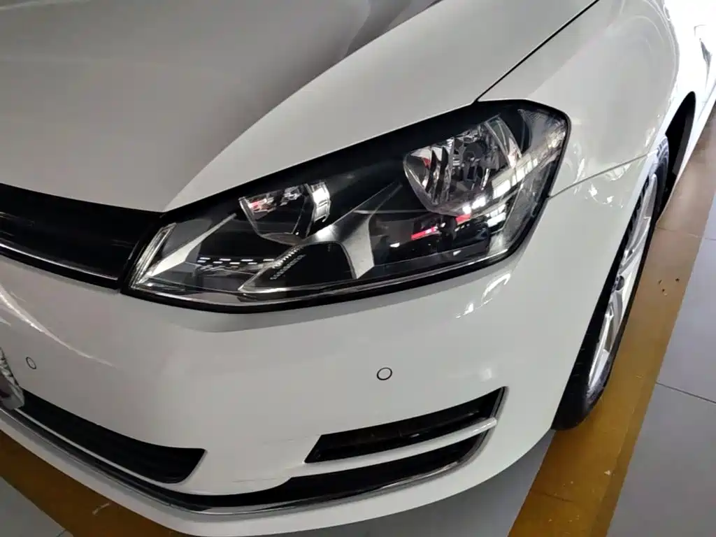 Volkswagen Golf — миниатюра 24