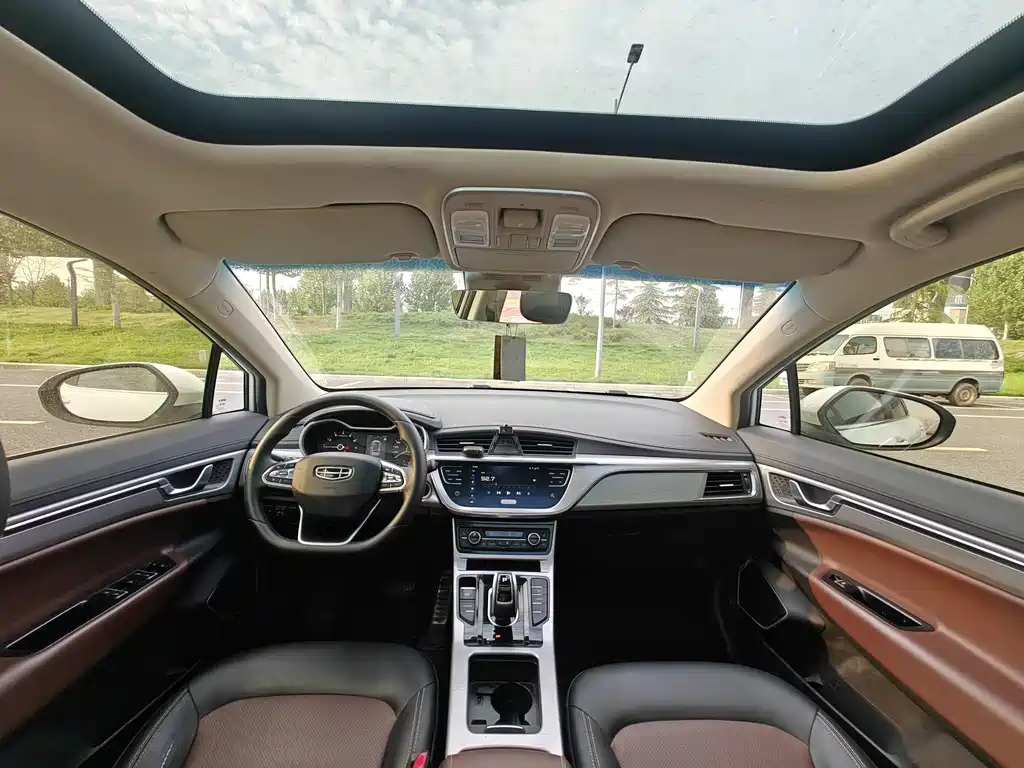 Geely Emgrand GS GS 2019 1.5TD DCT Pro 260T